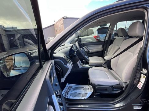 Used 2018 Subaru Forester 2.5i w/ Alloy Wheel Package image 18