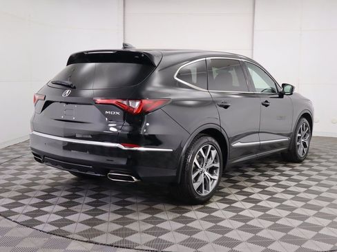 Used 2023 Acura MDX FWD w/ Technology Package image 5