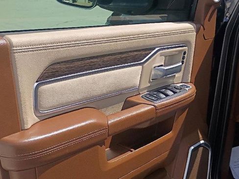Used 2020 RAM 3500 Laramie image 9