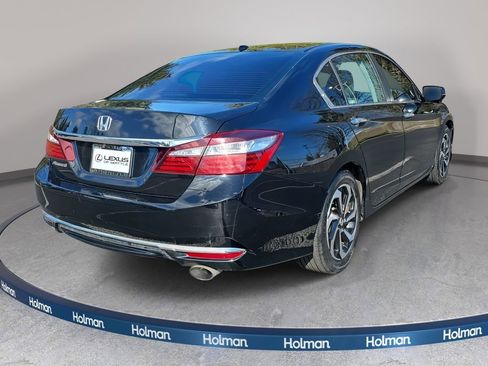 Used 2016 Honda Accord EX image 5