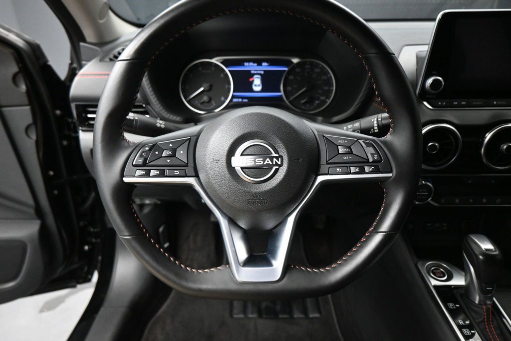 Used 2025 Nissan Sentra SR w/ Midnight Edition FWD image 13
