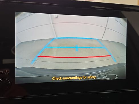 Used 2024 Toyota Corolla LE image 21