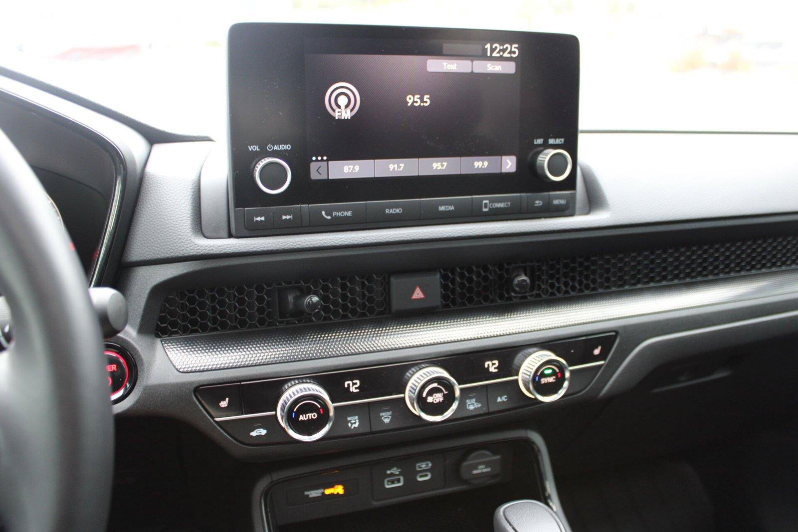 Used 2025 Honda CR-V Sport image 27