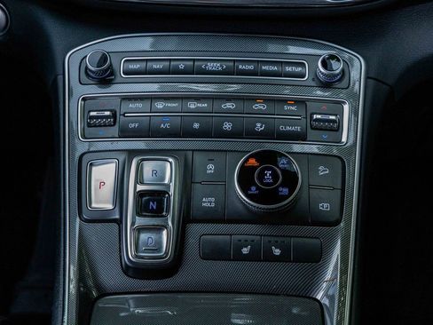 Used 2023 Hyundai Santa Fe SEL image 12