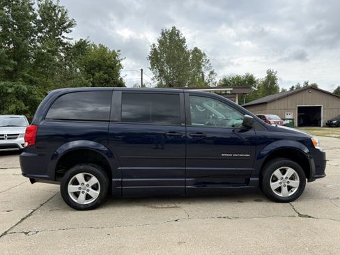 Used 2013 Dodge Grand Caravan SE FWD image 7