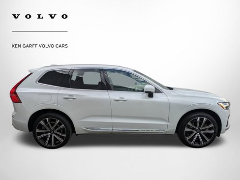 Used 2023 Volvo XC60 T8 Ultimate w/ Climate Package AWD/4WD image 2