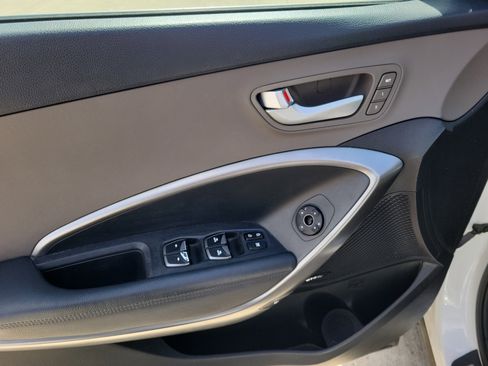 Used 2017 Hyundai Santa Fe Sport w/ 2.4L Tech Package 04 image 16