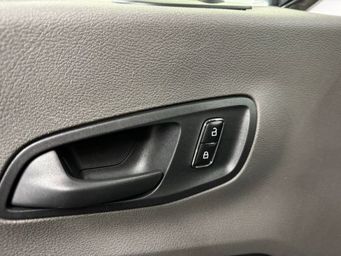 Used 2023 Ford Transit 250 Low Roof AWD w/ Exterior Upgrade Package image 22