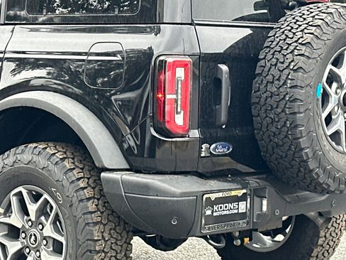 New 2025 Ford Bronco Badlands AWD/4WD image 7