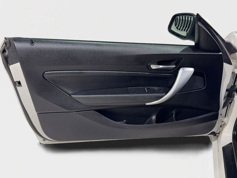 Used 2014 BMW 228i Coupe image 18