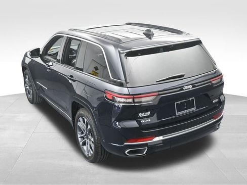 Used 2024 Jeep Grand Cherokee Overland w/ Luxury Tech Group IV image 57