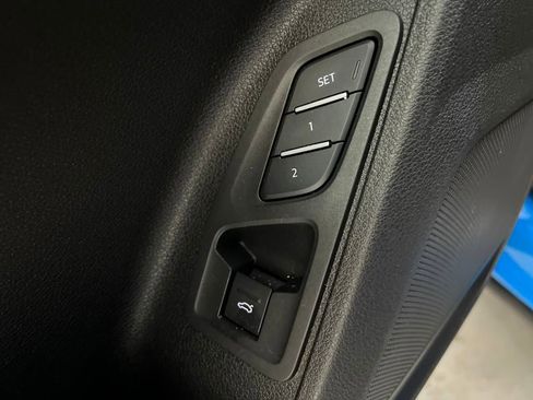 Used 2023 Audi Q3 2.0T Premium image 13