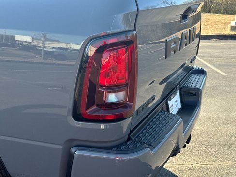 New 2026 RAM 2500 Big Horn AWD/4WD image 12
