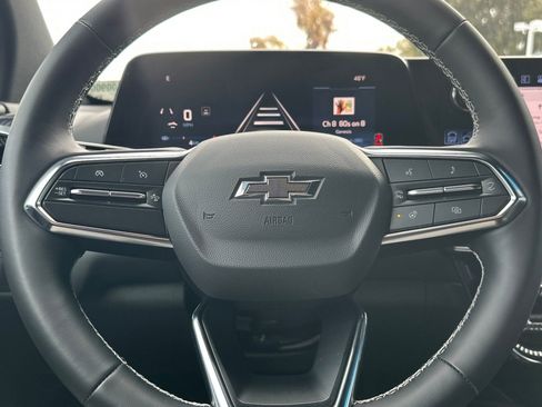 Used 2026 Chevrolet Blazer EV LT image 35