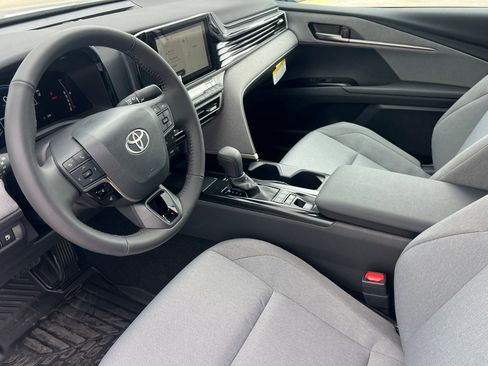 New 2026 Toyota Camry LE w/ Convenience Package image 7