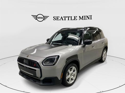 New 2026 MINI Cooper Countryman S w/ Comfort Package Max image 1