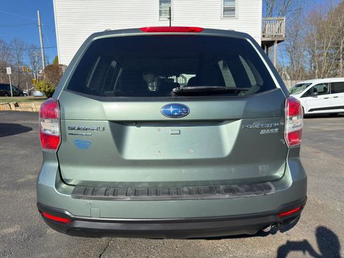 Used 2015 Subaru Forester 2.5i Premium AWD/4WD image 6