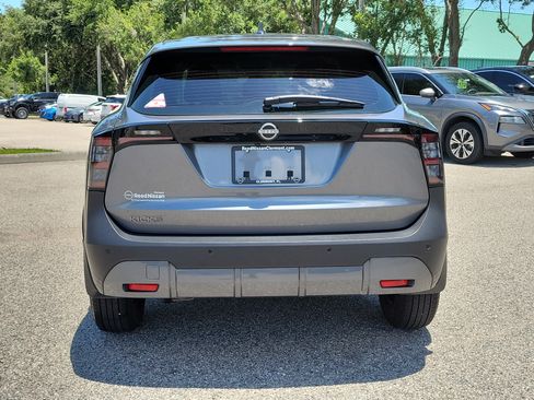 Certified 2025 Nissan Kicks S FWD image 7