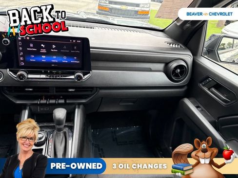 Used 2024 Chevrolet Colorado Trail Boss w/ Technology Package AWD/4WD image 17