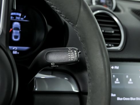 Used 2022 Porsche 718 Cayman GTS image 29