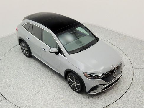 Used 2023 Mercedes-Benz EQE 500 4MATIC SUV image 24