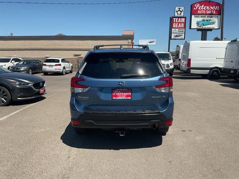 Used 2019 Subaru Forester Limited AWD/4WD image 8