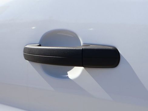 New 2026 Ford Transit 250 148 Medium Roof Extended AWD w/ Load Area Protection Package image 17