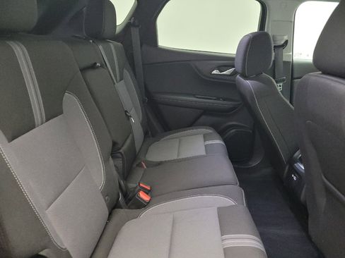 Used 2024 Chevrolet Blazer LT w/ Convenience Package FWD image 19