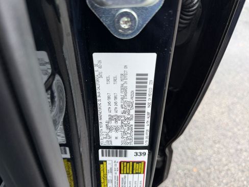 Certified 2026 Toyota Tacoma SR5 AWD/4WD image 29