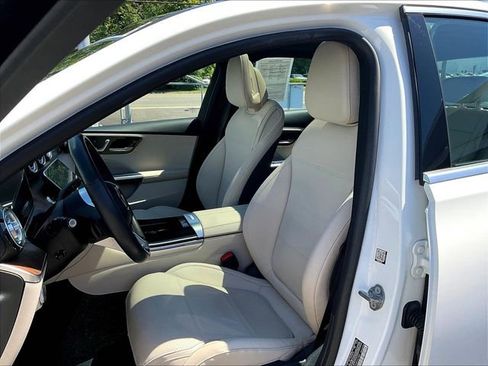 Used 2022 Mercedes-Benz C 300 4MATIC Sedan image 23