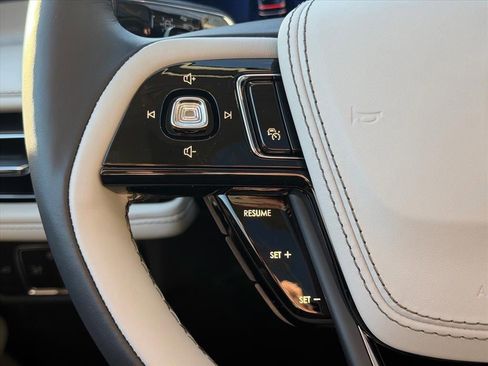 New 2026 Lincoln Aviator Reserve image 28