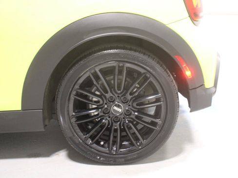 Used 2024 MINI Cooper S FWD image 31