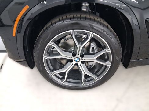 New 2026 BMW X5 sDrive40i w/ M Sport Package image 11