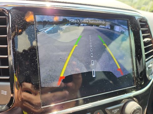 Used 2019 Jeep Grand Cherokee Trailhawk w/ Trailhawk Luxury Group image 37