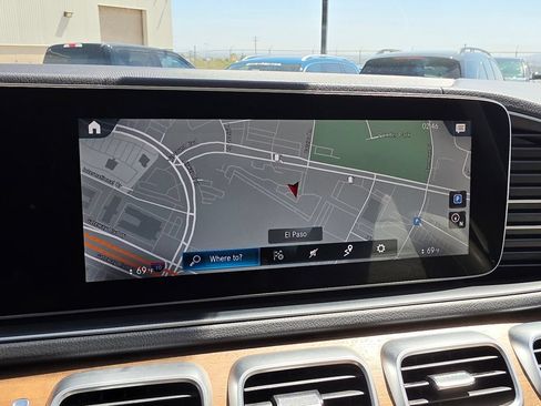 Used 2020 Mercedes-Benz GLS 450 4MATIC image 28