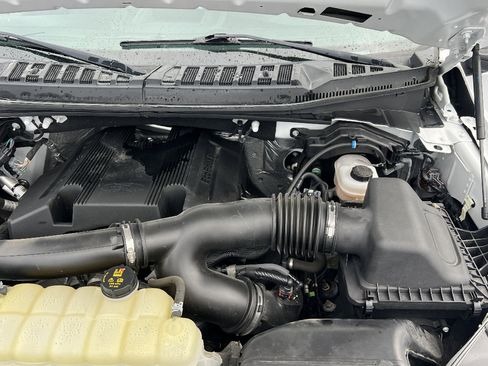 Certified 2019 Ford F150 XL w/ Equipment Group 101A Mid AWD/4WD image 40
