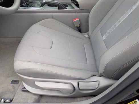 New 2026 Hyundai Elantra SE FWD image 4