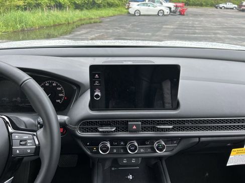 New 2026 Honda HR-V EX-L image 11