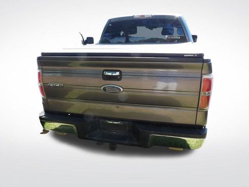 Used 2011 Ford F150 XLT w/ XLT Chrome Pkg AWD/4WD image 12