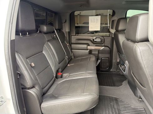 Used 2022 Chevrolet Silverado 2500 LTZ w/ LTZ Convenience Package AWD/4WD image 18