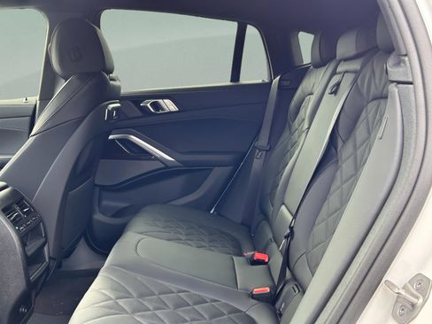 New 2026 BMW X6 xDrive40i w/ Premium Package image 24