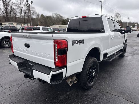 Used 2024 Ford F250 Lariat w/ Lariat Ultimate Package image 6