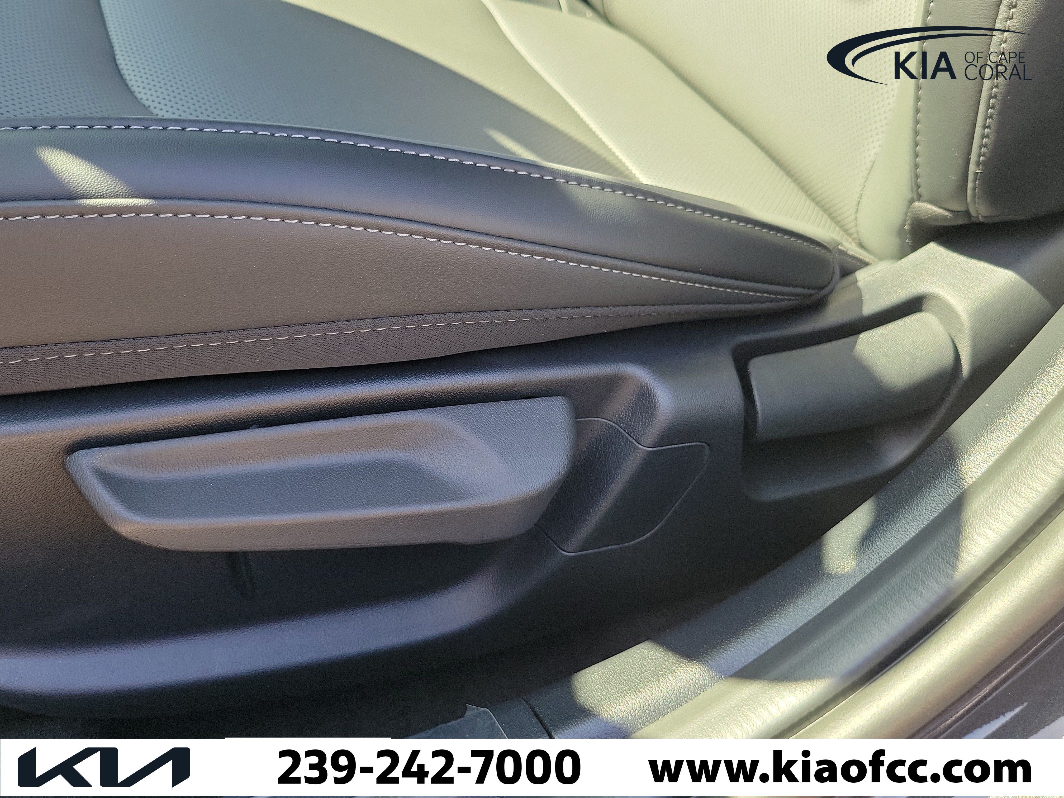 New 2026 Kia K4 EX FWD image 21