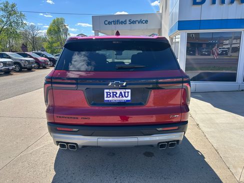 New 2026 Chevrolet Traverse Z71 w/ Driver Confidence Package AWD/4WD image 7