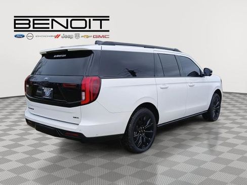 Certified 2025 Ford Expedition Max Platinum w/ Stealth Appearance Package image 5
