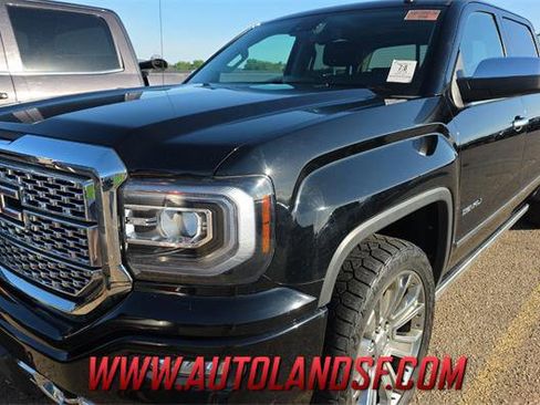 Used 2018 GMC Sierra 1500 Denali w/ Denali Ultimate Package AWD/4WD image 1