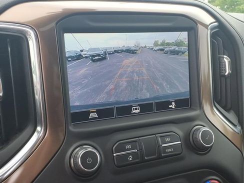 Used 2022 Chevrolet Silverado 1500 High Country AWD/4WD image 6