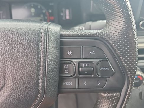 Certified 2024 Toyota Tacoma SR AWD/4WD image 18