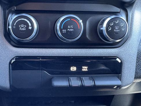 Used 2021 RAM 3500 Tradesman image 14