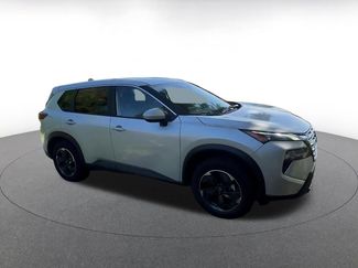 Used 2025 Nissan Rogue SV AWD/4WD video 2